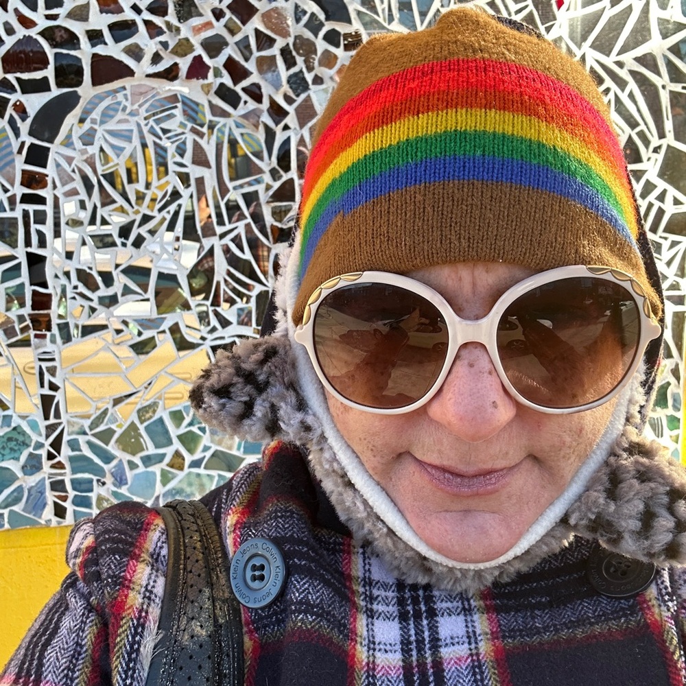 Meet your Posher, Lisa